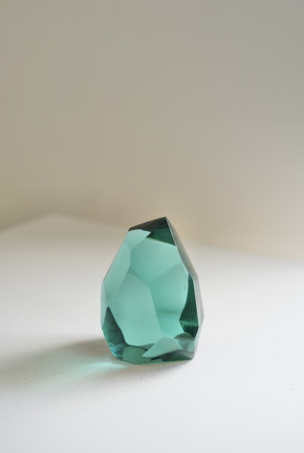 NATURAL GLASS